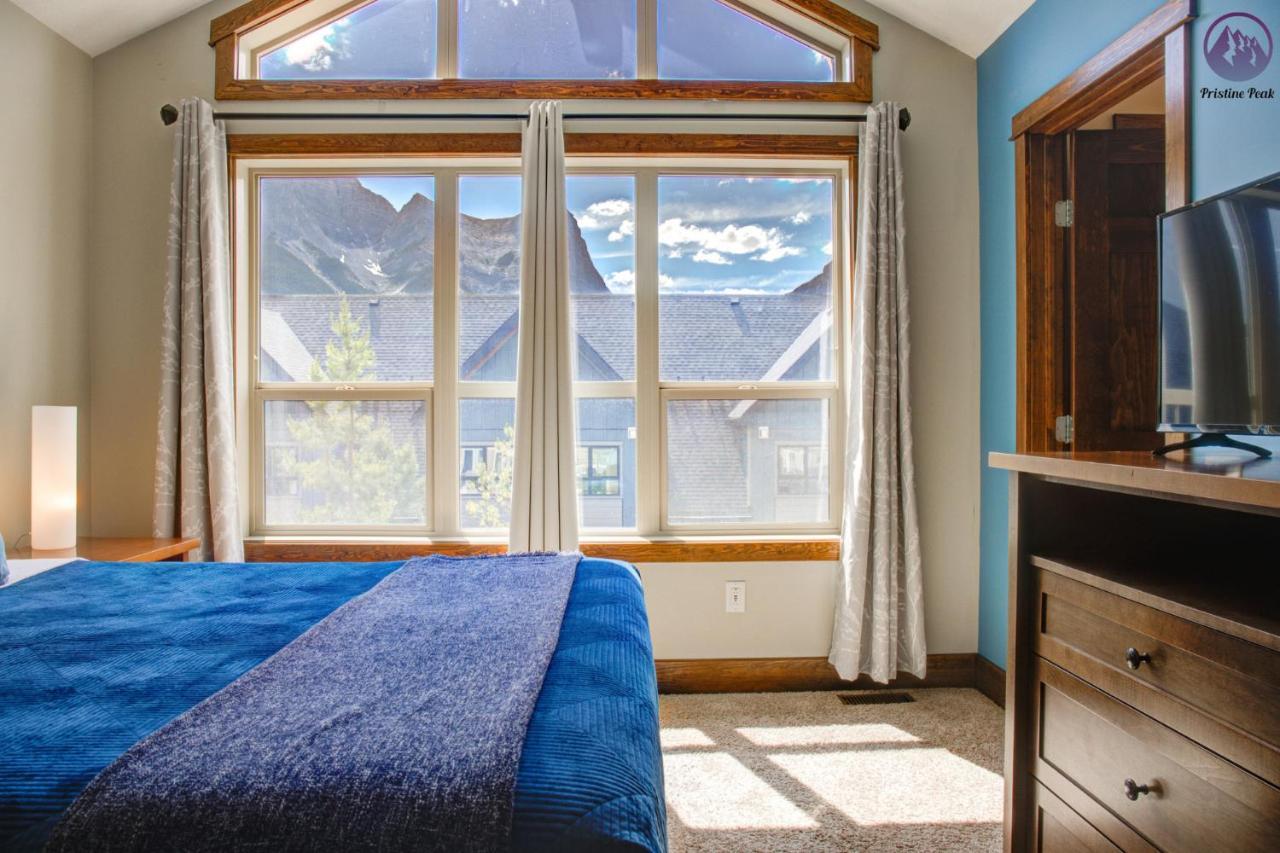 Fire Mountain Two Bedroom Condo Canmore Dış mekan fotoğraf